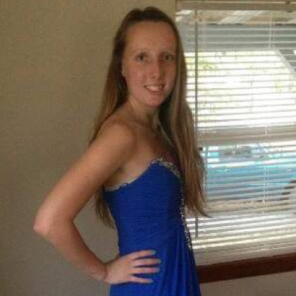 Meet your Posher, Alexis